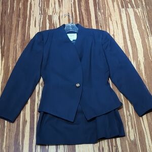 Petite Sophisticate Navy Blue Women's Skirt Suit